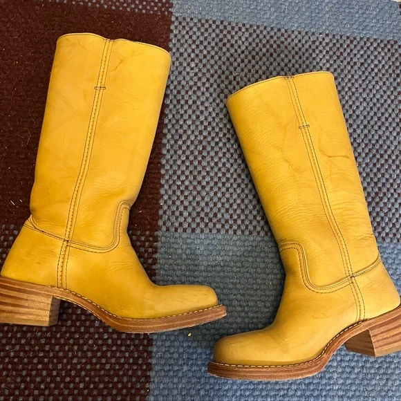 Frye campus boots banana yellow 8m - Picture 2 of 5
